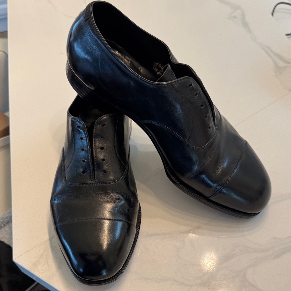 11.5 U.S. John LobbClassic Black Leather Oxfords Men's Dress Shoes